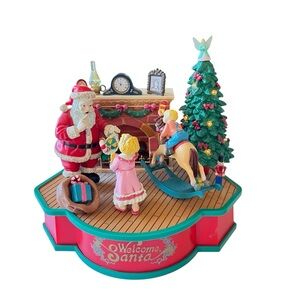 Mistletoe Magic Welcome Santa Animated Musical Holiday Decor 7x5x6.5”